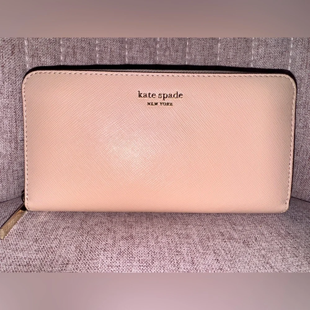 Kate Spade Pink Zip Around Continental Wallet - Picture 1 of 3